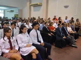 El Concejo Deliberante de Corrientes entregó los premios anuales al Mejor Compañero y Mejor Promedio 
