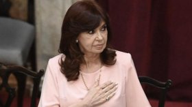 La defensa de Cristina Kirchner recusó a un juez y al fiscal en la causa Vialidad